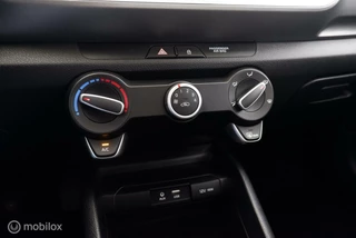 Kia Stonic Kia Stonic 1.0 T-GDi DynamicLine NL-auto|nav|cam|lmv17 - afbeelding nr 15