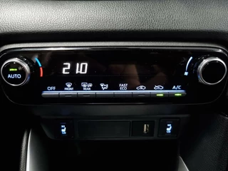 Toyota Yaris Toyota Yaris 1.5 Hybrid Dynamic / Apple Carplay - Android auto - afbeelding nr 29