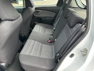 Toyota Yaris Toyota Yaris 1.5 Hybrid Aut. Now Clima stoelverwarming - afbeelding nr 28