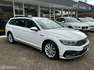 Volkswagen Passat Volkswagen Passat Variant 1.4 TSI PHEV GTE Business Led, Climat, Camera, ACC, LM.. - afbeelding nr 4