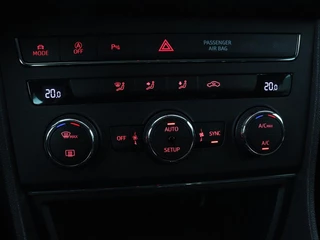 SEAT Leon SEAT Leon 1.4 TSI FR Dynamic | Full LED | Sportstoelen |  Trekhaak | Navigatie | Parkeerhulp | Climate control | SEAT Sound | Cruise control - afbeelding nr 23