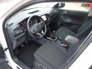 Volkswagen T-Cross Volkswagen T-Cross 1.0 TSI United Edition - 2020 - 32DKM - Navigatie - PDC - Cruise - afbeelding nr 16