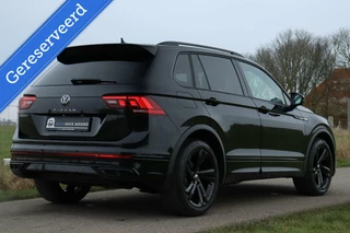Volkswagen Tiguan Volkswagen Tiguan 1.5 TSI / 2x R-Line / Black Style / VC / HeadUP / H&K / Camera / LED / Trekhaak / 19