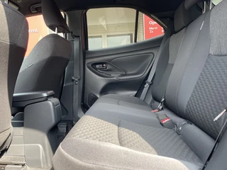 Toyota Yaris Cross Toyota Yaris Cross 1.5 Hybrid 130 Dynamic | Comfort Pack | Stuur + Stoelverwarming - afbeelding nr 7