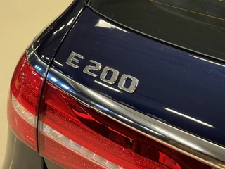 Mercedes-Benz E-Klasse Mercedes-Benz E-Klasse Estate 200 AMG Business Solution Sport Automaat | Lederen sportstoelen | Elektr. trekhaak | Sfeerverlichting | Adaptive | Camera - afbeelding nr 27