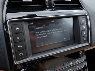 Jaguar XE 2.0 D 163pk Automaat Portfolio Premium Business Pack | Origineel NL | Navi | Bi-Xenon | Clima | Cruise | Leder+Verwarmd+Elek.Verstel | Pdc V+A+Camera | Rijstrook+Licht+Regensensor | 19''lm - afbeelding nr 13