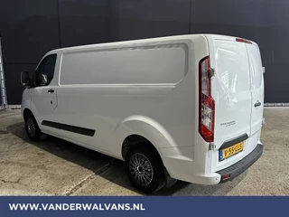 Ford Transit Custom Ford Transit Custom 2.0 TDCI 130 pk L2H1 Euro6 Airco | LED | Cruisecontrol | Verwarmde voorruit | Parkeersensoren Bijrijdersbank, 2800kg trekvermogen - afbeelding nr 2