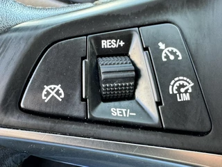 Opel ADAM Opel ADAM 1.0 Turbo Jam Cruise control Airco Start/stop 16