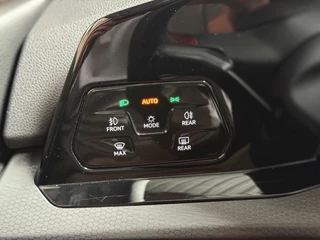 Volkswagen Golf Volkswagen Golf 2.0 TSI GTI | Pano | ACC | HUD | Camera | Stoelverwarming - afbeelding nr 16