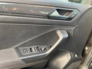 Volkswagen T-Roc - afbeelding nr 16