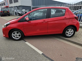 Toyota Yaris Toyota Yaris 1.0 VVT-i Access camera - afbeelding nr 2