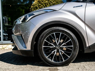 Toyota C-HR Toyota C-HR 1.8 Hybrid Premium|CAMERA|CRUISE|KEYLESS|18'' - afbeelding nr 14