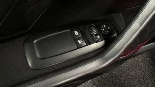 Peugeot 2008 Peugeot 2008 1.2 PureTech Blue Lion|Apple Carplay|Airco|Cruise|Navi - afbeelding nr 18