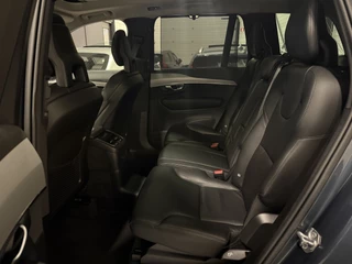 Volvo XC90 Volvo XC90 T8 Recharge AWD Inscription 7P. PANO/LUCHTVERING/TREKHAAK/H&K/360CAMERA/ACC/PILOT-ASSIST/LEER-SPORT/MEMORY/KEYLESS/CARPLAY/STANDKACHEL/PRIVACY/NET GROTE OH BEURT GEHAD!! - afbeelding nr 12