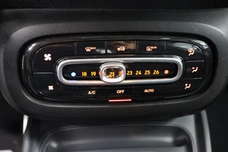 Smart Forfour Smart Forfour electric dr. prime | Panoramadak | Navi | Stoelverwarming - afbeelding nr 26