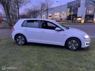 Volkswagen Golf Volkswagen Golf 1.4 TSI GTE MET STERRENHEMEL - afbeelding nr 4