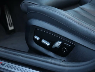 BMW 5 Serie BMW 5-serie Touring 530e High Executive M-sport| Panoramadak | 20inch - afbeelding nr 19