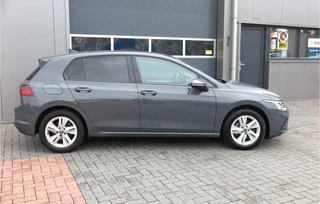 Volkswagen Golf Volkswagen Golf 1.5 TSI 96kw 130pk Style , Panorama dak , Led, Virtual cockpit ,Trekhaak uitklapbaar, PDC, Navigatie via Carplay , DAB+ , Stoelverwarming,Alcantara bekleding, etc. - afbeelding nr 13