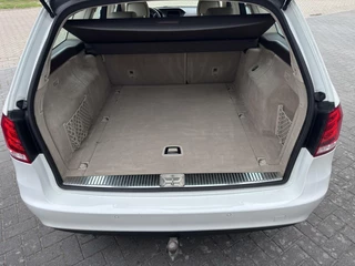 Mercedes-Benz E-Klasse Mercedes E-klasse Estate 200 Prestige Elegance 1e eig|Navi|LED|Trekhaak|NAP|Leder|Cruise|NL Auto - afbeelding nr 23
