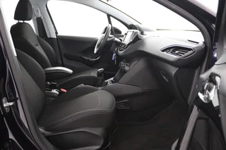Peugeot 208 Peugeot 208 1.2 PureTech Blue Lease Active (PARKEERSENSOREN ACHTER, NAVIGATIE, BLUETOOTH, NL-AUTO, GOED ONDERHOUDEN) - afbeelding nr 23