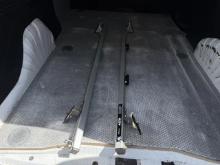 Opel Combo Automaat/cruise control/navigatie systeem - afbeelding nr 35