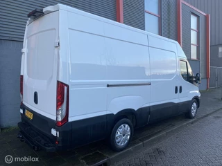 Iveco Daily Iveco Daily 35S16V 2.3 352 L3-H2 1e eig. 160PK Automaat - afbeelding nr 4