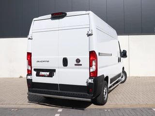 Fiat Ducato Fiat Ducato 3.0t 120 PK L2H2 | 3-Zits | Carplay | Clima | Camera | Betimmeri - afbeelding nr 2