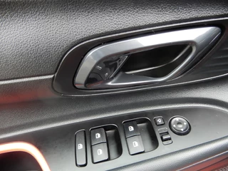Hyundai i20 Hyundai i20 1.0 T-GDI N Line | 1e eigenaar | Dealer onderhouden | zeer sport - afbeelding nr 16