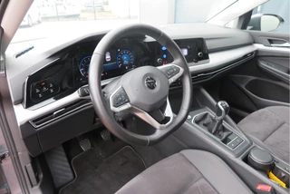 Volkswagen Golf Volkswagen Golf 1.5 TSI 96kw 130pk Style , Panorama dak , Led, Virtual cockpit ,Trekhaak uitklapbaar, PDC, Navigatie via Carplay , DAB+ , Stoelverwarming,Alcantara bekleding, etc. - afbeelding nr 14