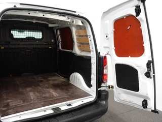 Citroën Berlingo Citroen Berlingo 1.5 BlueHDI 75pk L1 Airco Trekhaak 3-zits Radio Bluetooth Euro6 - afbeelding nr 26