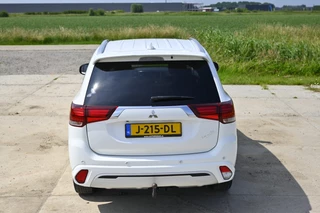 Mitsubishi Outlander Mitsubishi Outlander 2.4 PHEV Intense - afbeelding nr 12