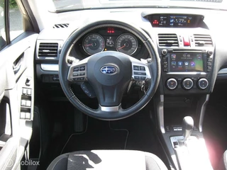 Subaru Forester Subaru Forester 2.0 Luxury CVT AUT Clima Cruise Trekhaak NL auto - afbeelding nr 14