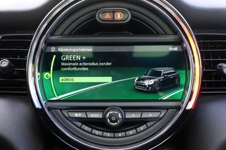 MINI Electric Mini Cooper S Electric Yours 33 kWh / Dealerauto / PANO / Harman Kardon / Camera / Stoelvw / Head up - afbeelding nr 30