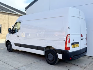 Renault Master Renault Master T33 2.3 DCI 135PK L2H2 Airco Cruise Control Parkeersensoren - afbeelding nr 2