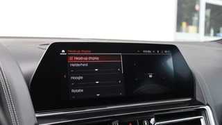 BMW 8 Serie | Bowers & Wilkins | Stoelventilatie | Head-up | Laserlight | M Onderstel Professional - afbeelding nr 41