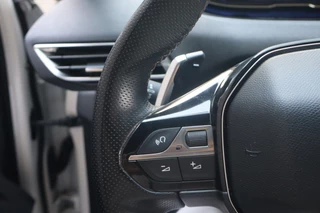 Peugeot 3008 Peugeot 3008 1.6 e-THP GT Line | Geen import | Luxe stoelen | Trekhaak - afbeelding nr 16