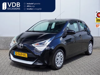 Toyota Aygo Toyota Aygo 1.0 VVT-i x-play ltd Navi | Camera | Airco | NAP - afbeelding nr 1