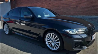 BMW 5 Serie BMW 5 Serie 545e 394Pk X Drive M-Sport Plug in Hybrid HUD Laser Luchtvering Soft close - afbeelding nr 7