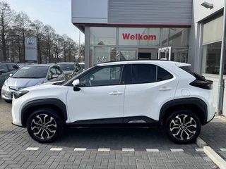 Toyota Yaris Cross Parkeersensoren V+A, Dodehoeksensor, Navigatie , All-in Rijklaarprijs - afbeelding nr 2