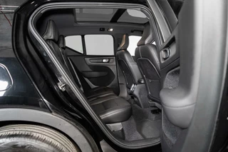 Volvo XC40 Volvo XC40 2.0 T5 AWD R-Design | 247PK | PANO | H&K | Leder | Memory - afbeelding nr 47