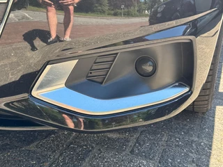 Audi A4 Airco/Automaat/Lichtmetalen velgen/Parkeersensoren - afbeelding nr 6