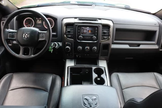 Dodge Ram 1500 Dodge Ram 1500 5.7 V8 4x4 Quad Cab Sport | Leder | Camera |  Trekhaak | 20'' | Airco | Cruise control | LPG 122 liter | LED verstraler | Bluetooth | Side-Bars - afbeelding nr 16
