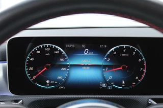 Mercedes-Benz CLA Mercedes CLA-klasse 180 Business Solution AMG/Pano/Night/Sfeer - afbeelding nr 29