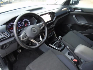 Volkswagen T-Cross Volkswagen T-Cross 1.0 TSI United Edition - 2020 - 32DKM - Navigatie - PDC - Cruise - afbeelding nr 21