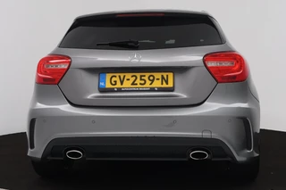 Mercedes-Benz A-Klasse Mercedes-Benz A-klasse 180 AMG Automaat (PARKEERSENSOREN, NAVIGATIE, BLUETOOTH, AIRCO) - afbeelding nr 7