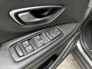Renault Scénic Renault Scenic 1.2 TCe Bose Trekhk Camera Led DAB Sfeerverl 20
