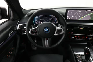 BMW 5 Serie BMW 5 Serie Touring 530 e xDrive M-Sport - afbeelding nr 49