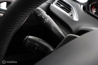 Peugeot 2008 Peugeot 2008 1.2 PureTech | Airco | Cruise | Panorama-dak | Elektr. pakket | NL Auto | DEALER-STAAT - afbeelding nr 9