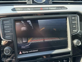 Volkswagen Passat Volkswagen Passat Variant 1.4 TSI GTE Highline, Trekhaak, digitaal instrument, half leder, Apk 11-2025 - afbeelding nr 17