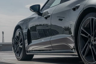 Audi e-tron GT Audi e-tron GT RS 598 pk I NP 186k I Carbon I RS design rood - afbeelding nr 45